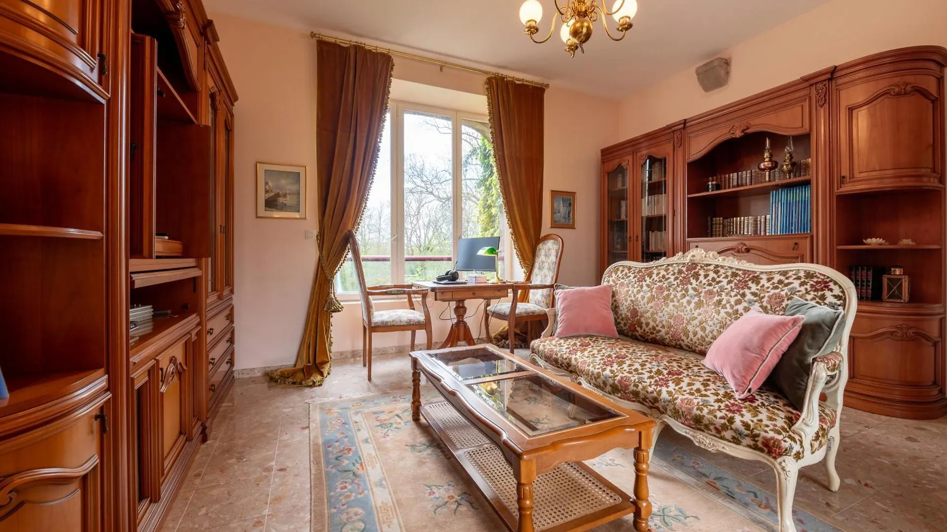 Holiday home Gite La Renardiere Langoelan