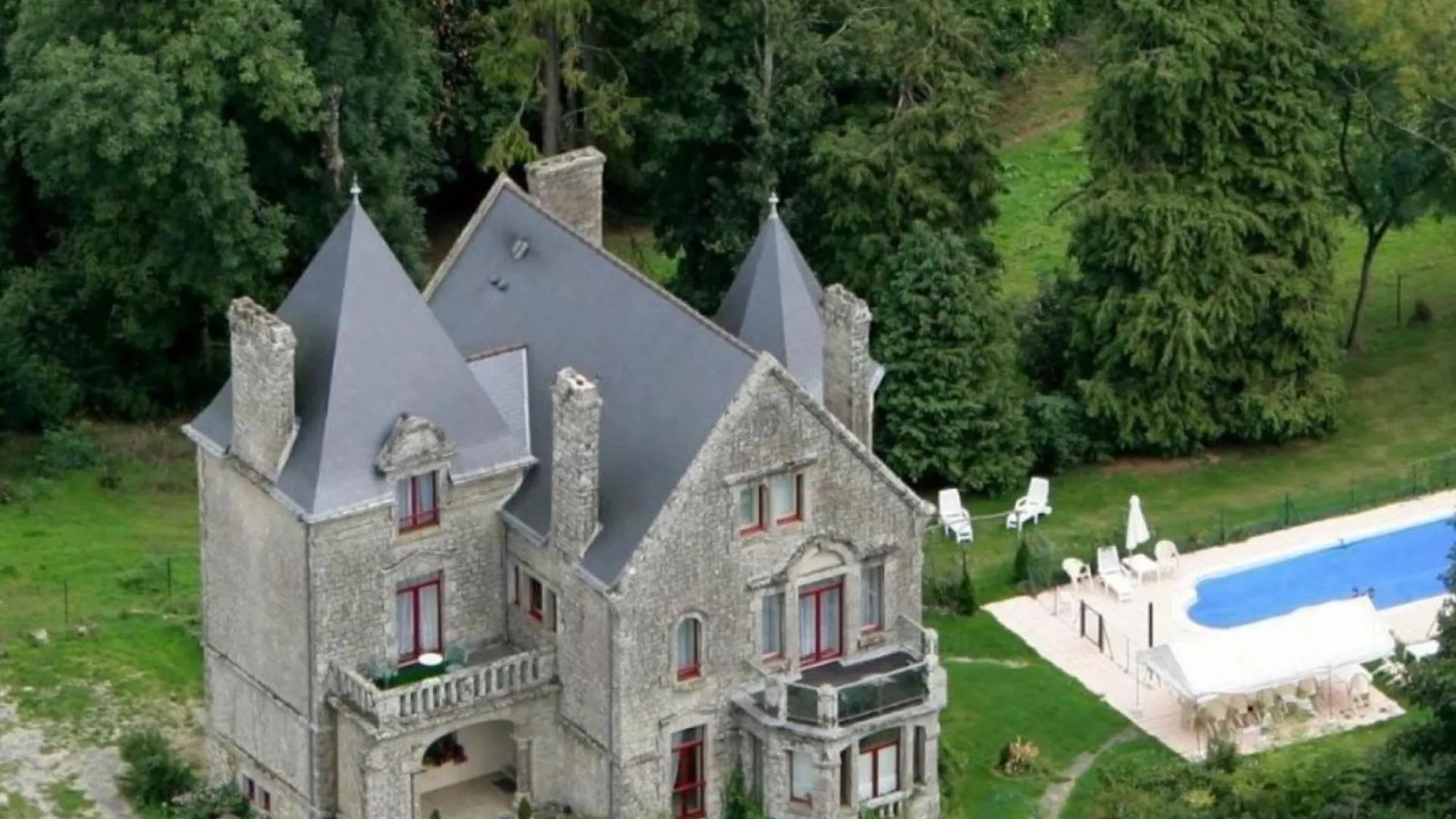 Holiday home Gite La Renardiere Langoelan