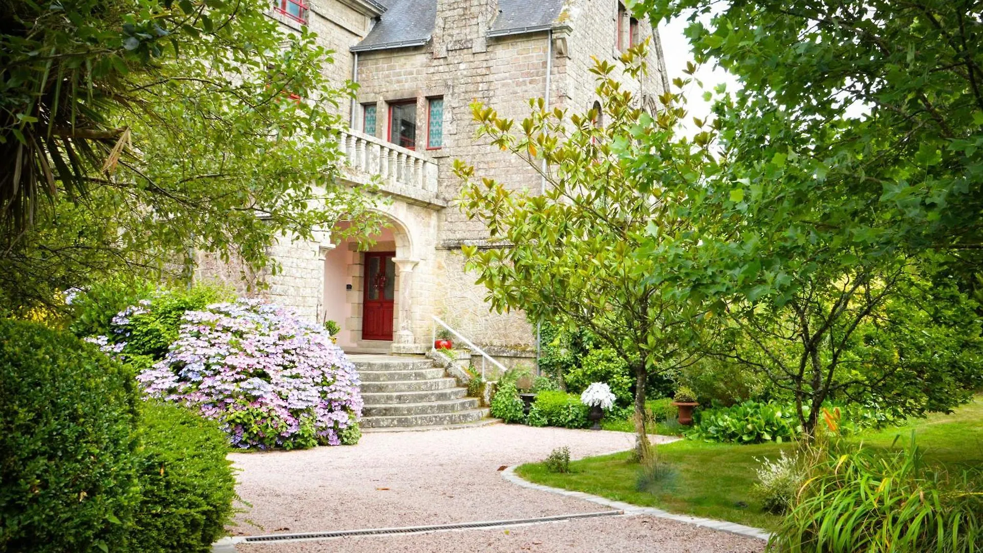 Holiday home Gite La Renardiere Langoelan